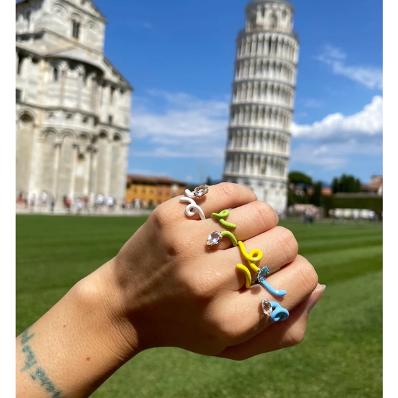 🩵 Light Blue Baby Tendril Vine Enamel Ring 🩵 - Picture 6 of 11
